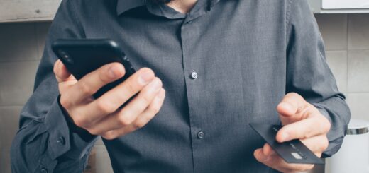 Une escroquerie qui continue de faire des victimes : la pyramide de Ponzi