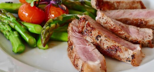 Quels bienfaits pour la santé de manger moins de viande ?