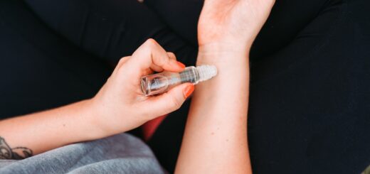 Huiles essentielles, végétales et produits cosmétiques bios : simplicité et efficacité